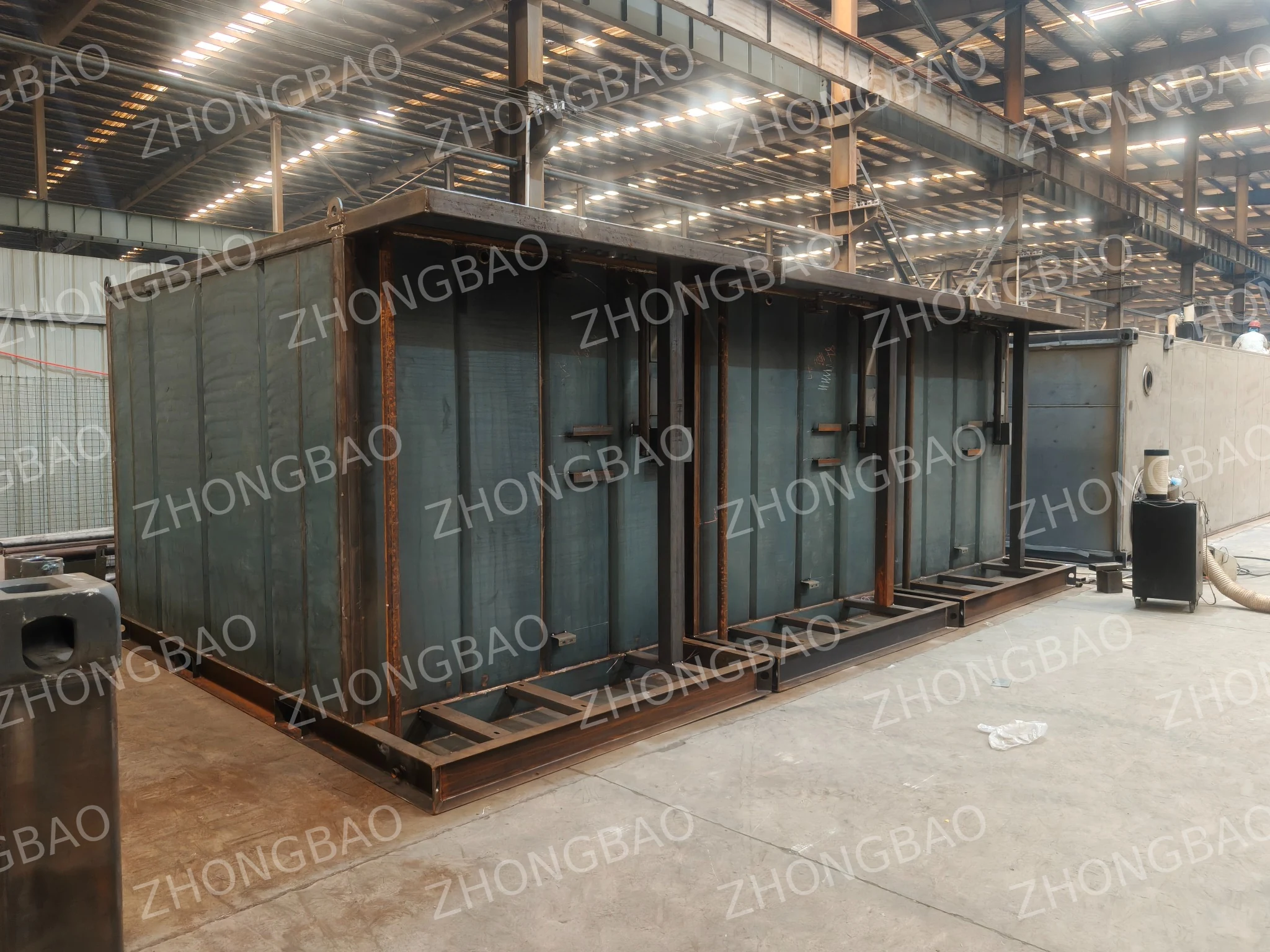 Large fabricated fuel tank shell in the production workshop